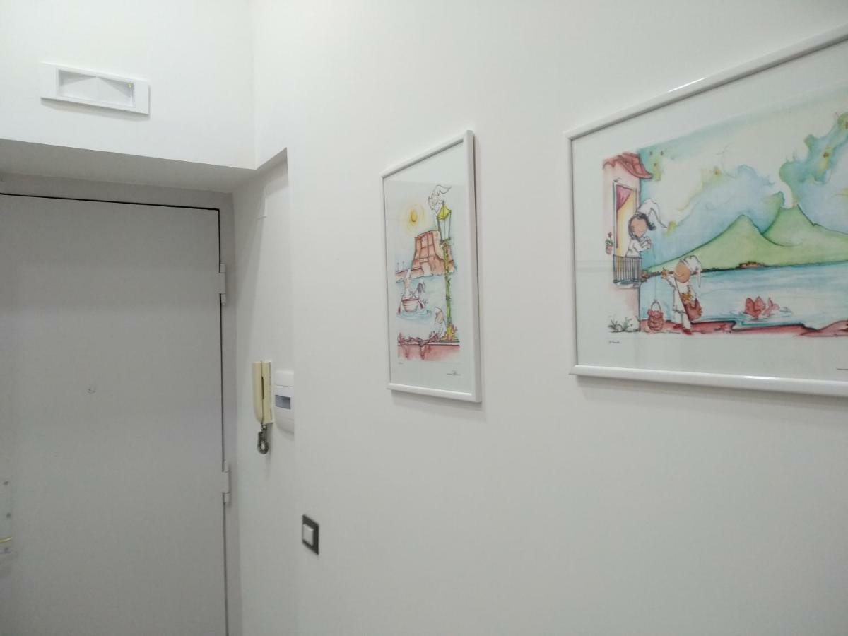Casa Al Porto Apartment เนเปิลส์ ภายนอก รูปภาพ